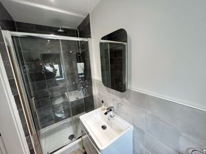 Photo 18- click for photo gallery